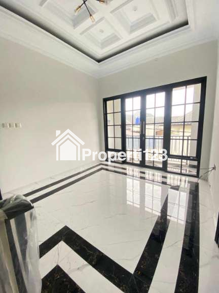 Rumah 2 lantai Brand New di Tanah Baru Depok - 2