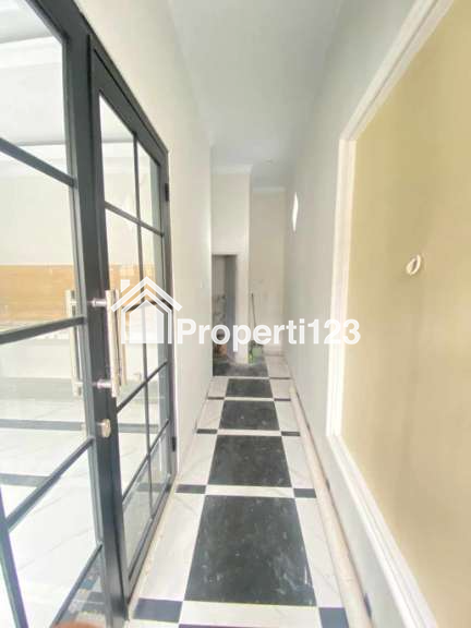 Rumah 2 lantai Brand New di Tanah Baru Depok - 3