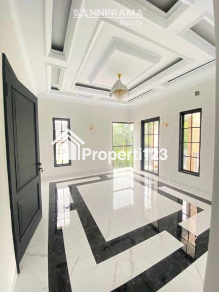 Rumah 2 lantai Brand New di Tanah Baru Depok - 7