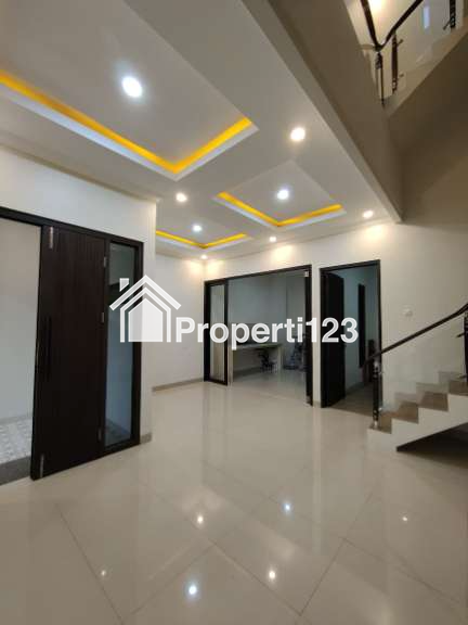 Rumah baru modern minimalis di Rawamangun Jaktim - 3