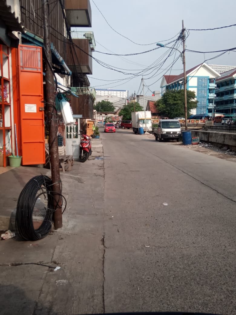 Dijual Rumah Strategis Selangkah ke Petak Enam, Pancoran-Glodok, dan Pasar Asemka - 9