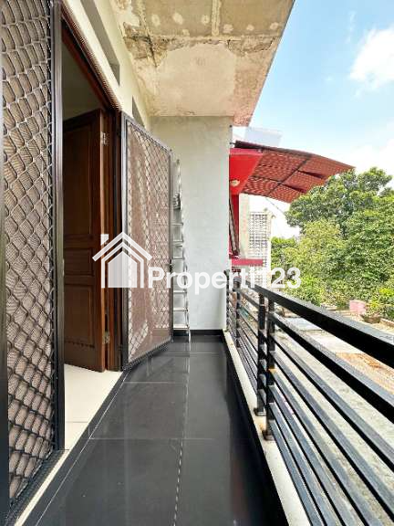 Rumah second strategis di Pondok Kelapa Jakarta Timur - 6
