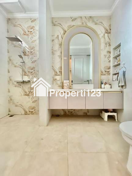 Rumah Bagus Minimalis American Citraland Taman Puspa Raya TPR - 5