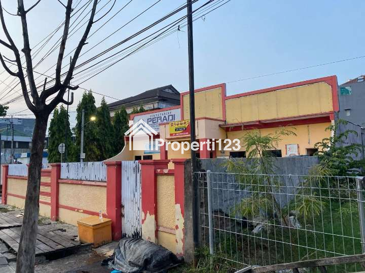Dijual Bangunan Komersil di Jl. Tuparev Cirebon - 4