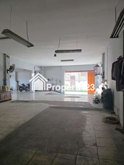 Gudang/Showroom Murah Jalan Sultan Agung Medan Satria Bekasi Barat - 7