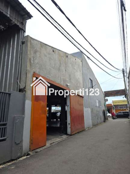 Gudang/Showroom Murah Jalan Sultan Agung Medan Satria Bekasi Barat - 14