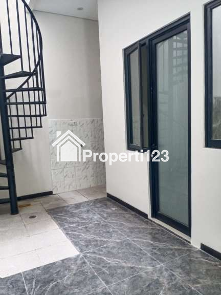 ‼️DIJUAL RUMAH BARU GRESS MINIMALIS MODERN‼️ LOKASI STRATEGIS DI PERUMAHAN VILLA KALIJUDAN INDAH SURABAYA - 6