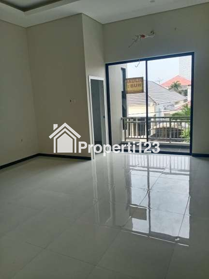 ‼️DIJUAL RUMAH BARU GRESS MINIMALIS MODERN‼️ LOKASI STRATEGIS DI PERUMAHAN VILLA KALIJUDAN INDAH SURABAYA - 7