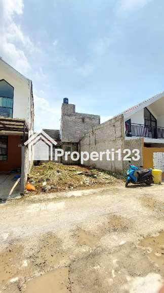 Rumah mezzanin semi 2 lantai Cipayung Depok - 3