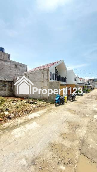 Rumah mezzanin semi 2 lantai Cipayung Depok - 4
