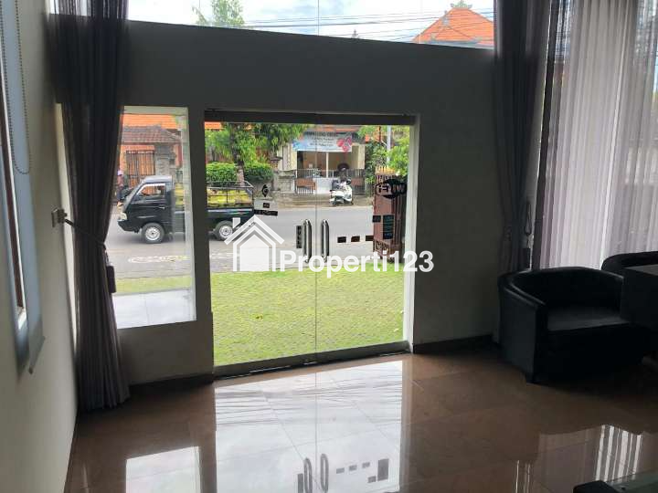 Disewakan ruangan usaha toko atau kantor, gym, spa - 9