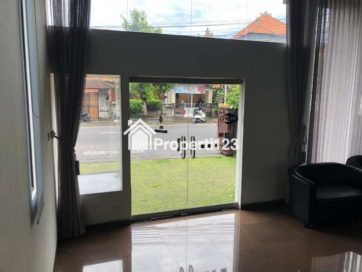 Disewakan ruangan usaha toko atau kantor, gym, spa - 2