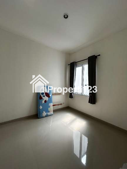 Dijual Rumah Mewah Siap Huni 2 Lantai di Latigo, Gading Serpong - 3