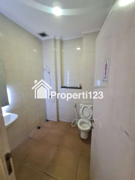 Ruko Gandeng Jalan Kelapa Gading Selatan Gading Serpong Tangerang - 12