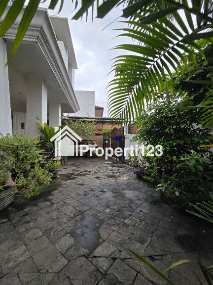 Rumah second terawat non komplek di Kebon Baru Tebet Jaksel - 3