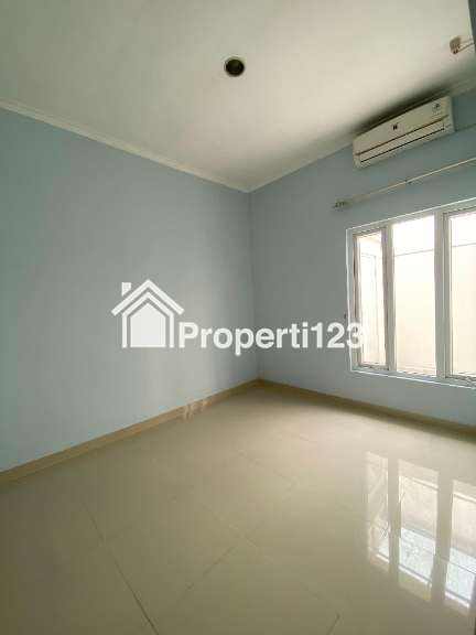 Rumah 2 lantai dalam cluster di Pondok Kelapa Jaktim - 2