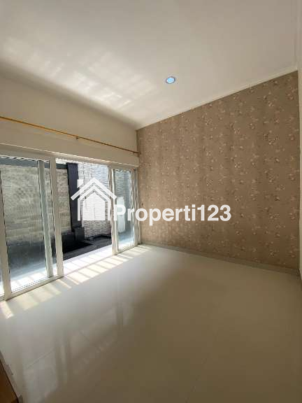 Rumah 2 lantai dalam cluster di Pondok Kelapa Jaktim - 4