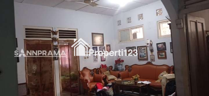 Rumah tua hitung tanah di Cilandak Jakarta Selatan - 8