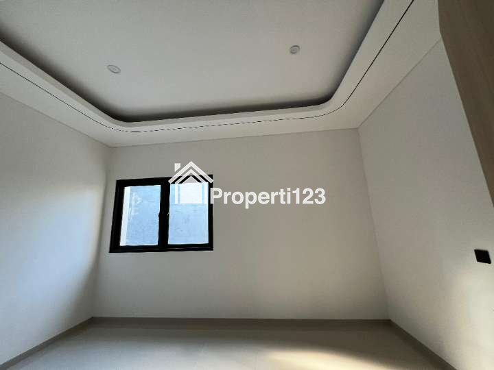 Rumah Surabaya Barat di Manukan Lor Dekat Superindo - 6