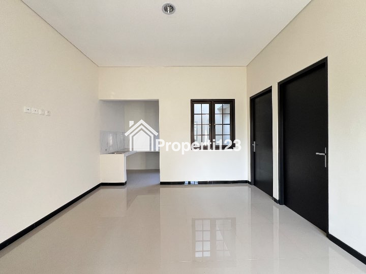 Rumah American Syle 7x11 SHM di Pandaan, Jawa Timur - 3