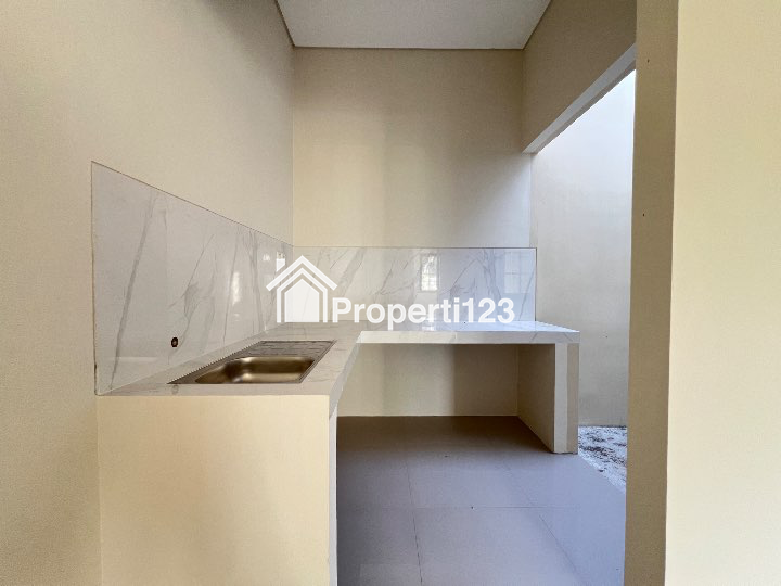 Rumah American Syle 7x11 SHM di Pandaan, Jawa Timur - 5