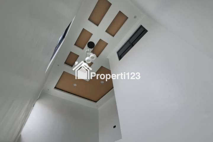 Rumah Baru Cluster Terdepan Perumahan Taman Harapan Baru Bekasi - 12