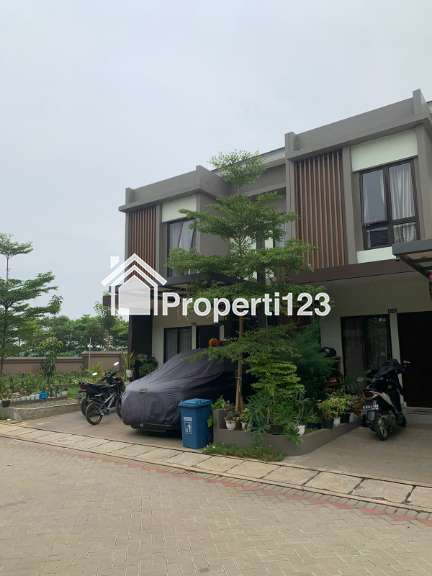 Rumah second 2 lantai dijual murah siap huni dlm cluster ditanggerang - 3