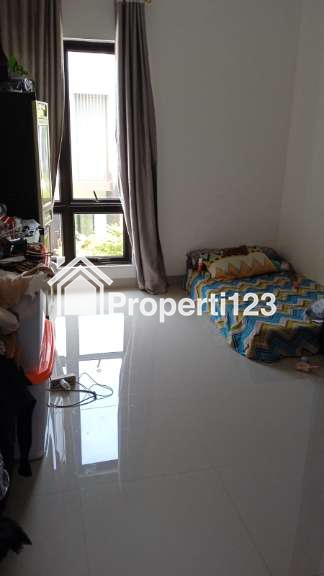 Rumah second 2 lantai dijual murah siap huni dlm cluster ditanggerang - 8