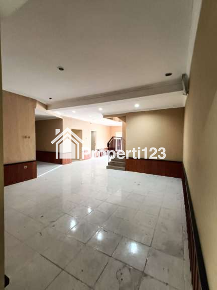 Disewakan Bangunan Cocok untuk Rumah, Kantor, Produksi dan Gudang - 4