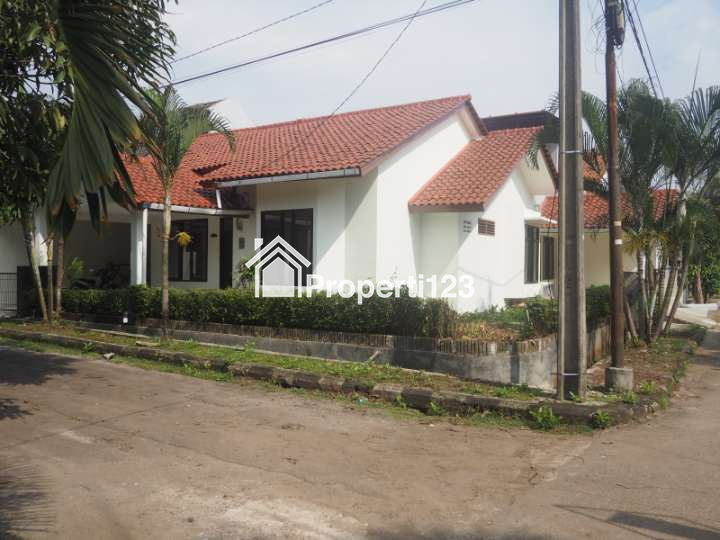 Rumah second tanah luas di Puri Anggrek Mas Depok - 3