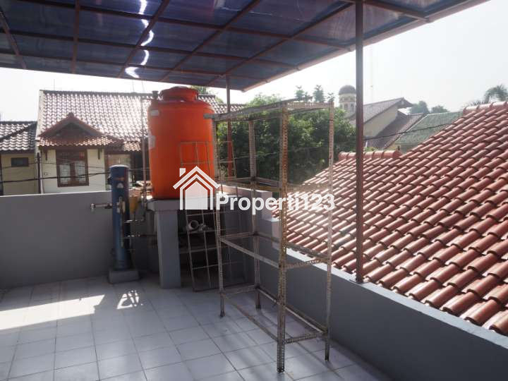 Rumah second tanah luas di Puri Anggrek Mas Depok - 7