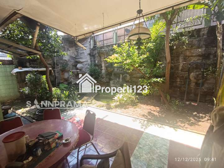 Rumah second luas dan murah di Jagakarsa Jakarta Selatann - 5