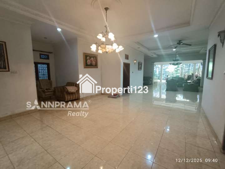 Rumah second luas dan murah di Jagakarsa Jakarta Selatann - 3