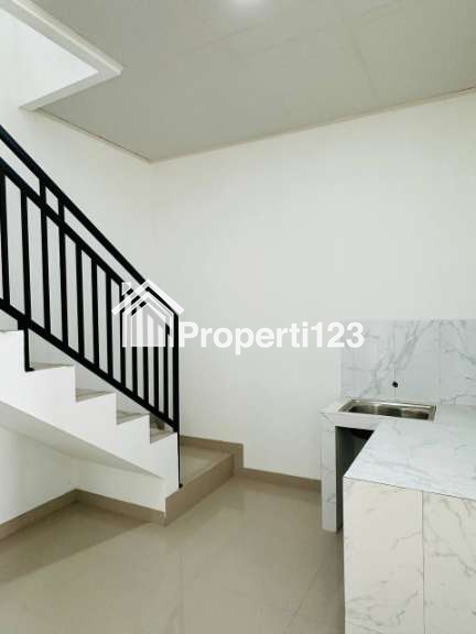 Rumah klasik siap huni di Ciputat Tangsel - 7