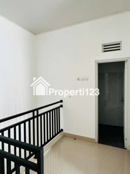 Rumah klasik siap huni di Ciputat Tangsel - 8