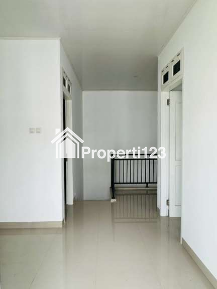 Rumah klasik siap huni di Ciputat Tangsel - 6