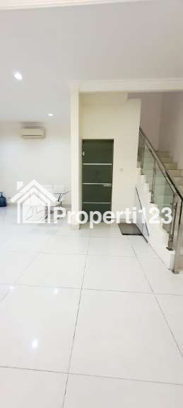 Jual rumah minimalis bagus di Kelapa Gading BCS - 3