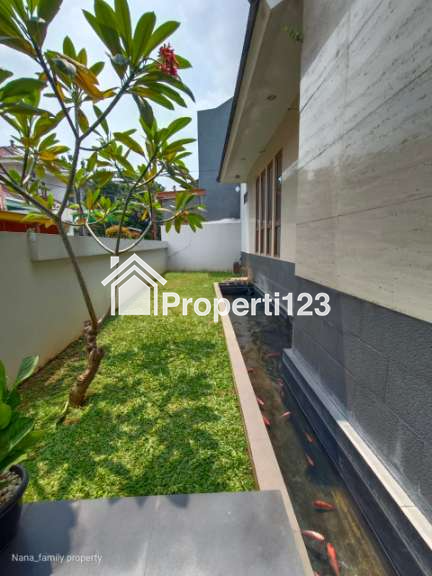 Rumah siap huni semi furnished di area Joglo Jakbar - 4