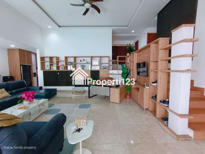 Rumah siap huni semi furnished di area Joglo Jakbar - 2