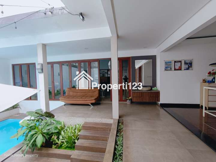 Rumah siap huni semi furnished di area Joglo Jakbar - 13