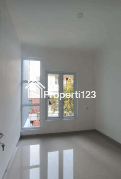 Rumah baru Kompleks Beacukai Sukapura Kelapa Gading - 2