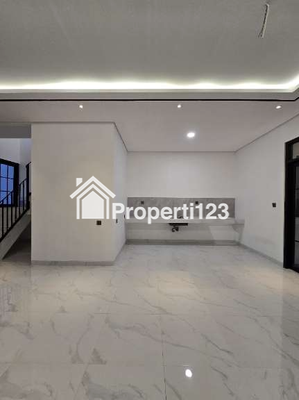 Rumah baru dalam komplek di Pondok Bambu Jaktim - 11