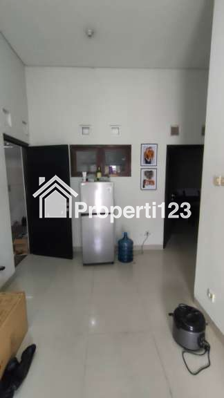 Disewakan Rumah Strategis Di Sekar Bakung Residence - 3