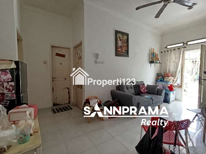 Rumah second 1 lantai dijual murah dlm perumahan diPancoran mas,Depok - 4