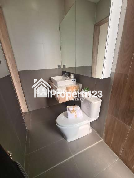 Townhouse 3 lantai strategis di Pondok Labu Jak Sel - 4