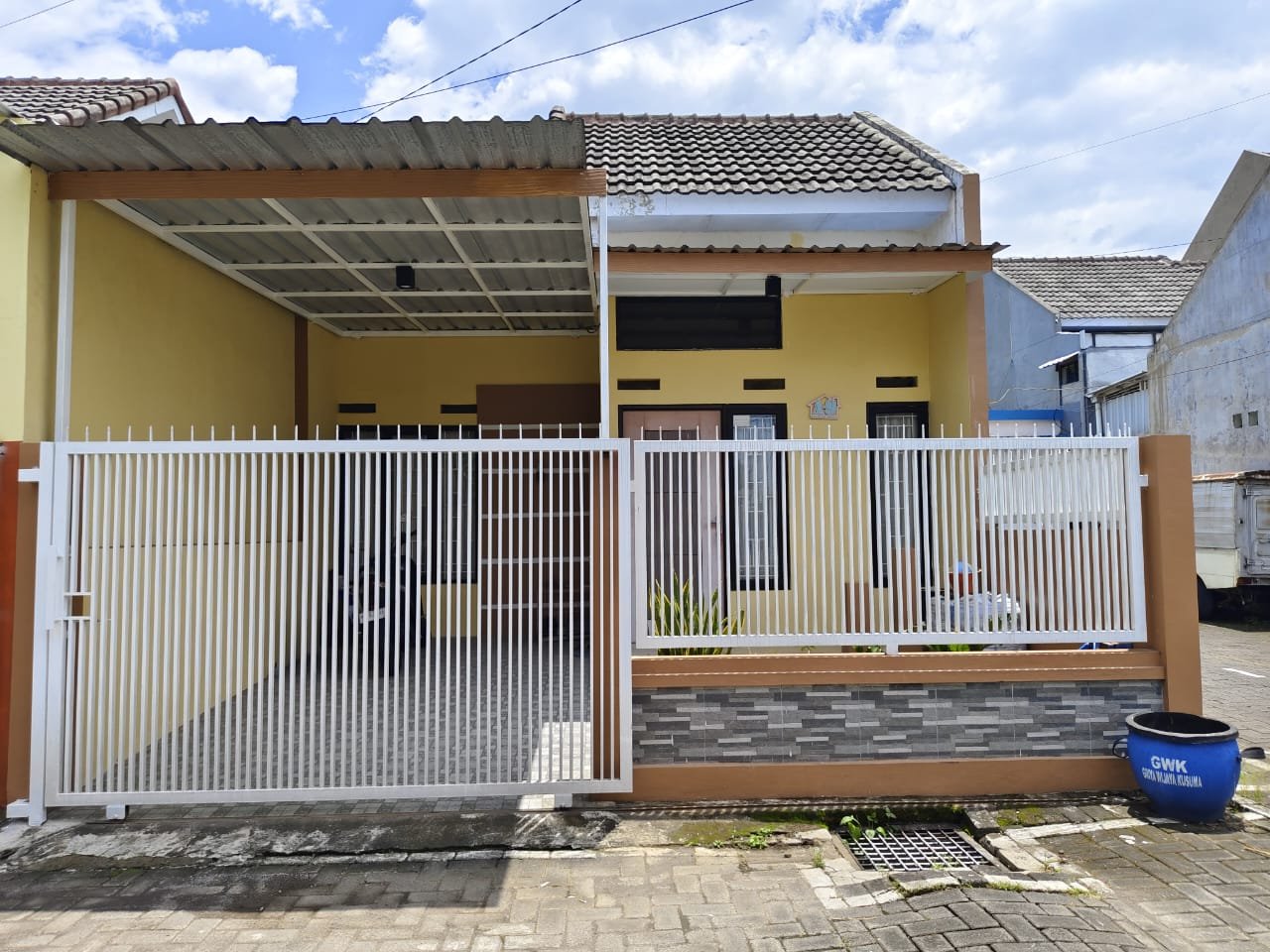 Rumah Pojok Siap Huni Arjowinangun Malang – Dekat Tol Sawojajar - 10