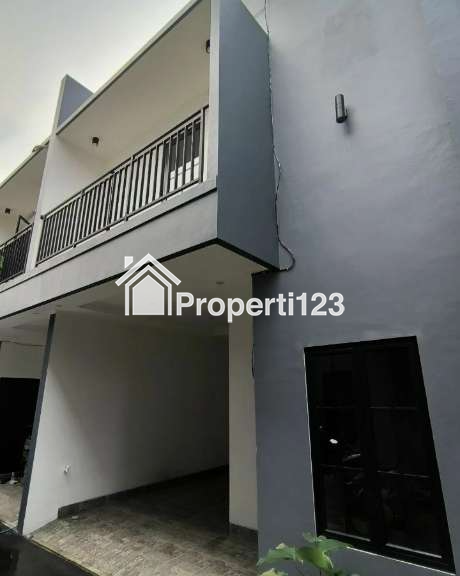 Rumah siap huni Kramat Jati Jakarta Timur promo 650 juta - 2