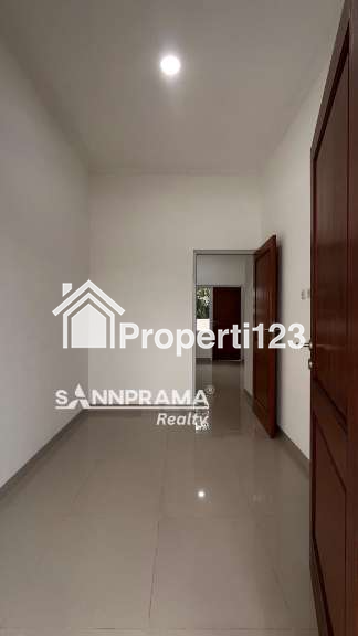 Rumah cluster 2 lantai di Pamulang Tang Sel - 5