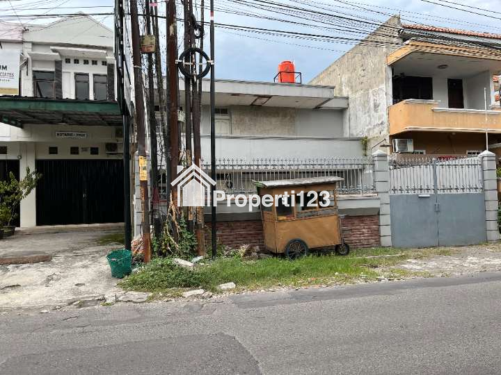 Di jual rumah di jalan pakel solo - 1