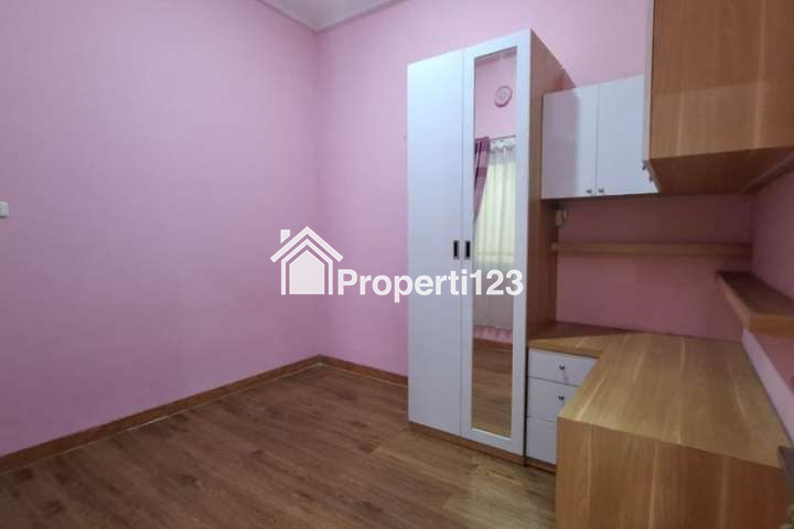 Rumah 5 Kamar Tidur Perumahan Permata Harapan Baru Bekasi - 8